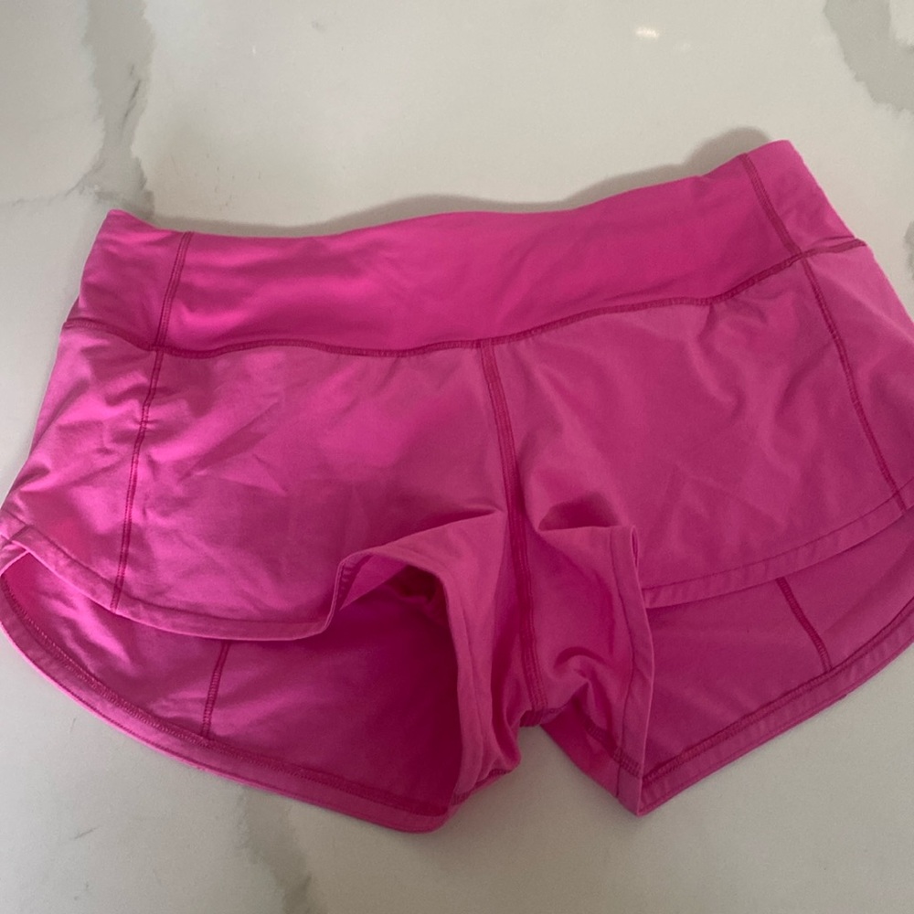 Lululemon shorts size 4